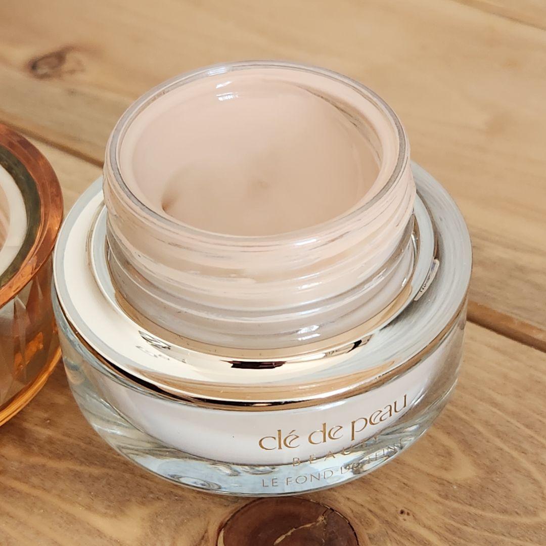 ぷーさん クレ・ド・ポーボーテ ル・フォンドゥタンn ピンクオークル10