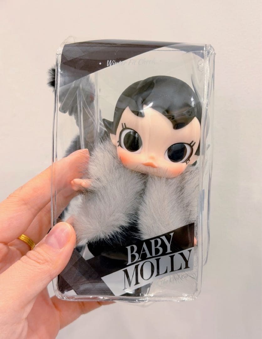 Baby Molly Winter Fit Check　ぬいぐるみペンダント