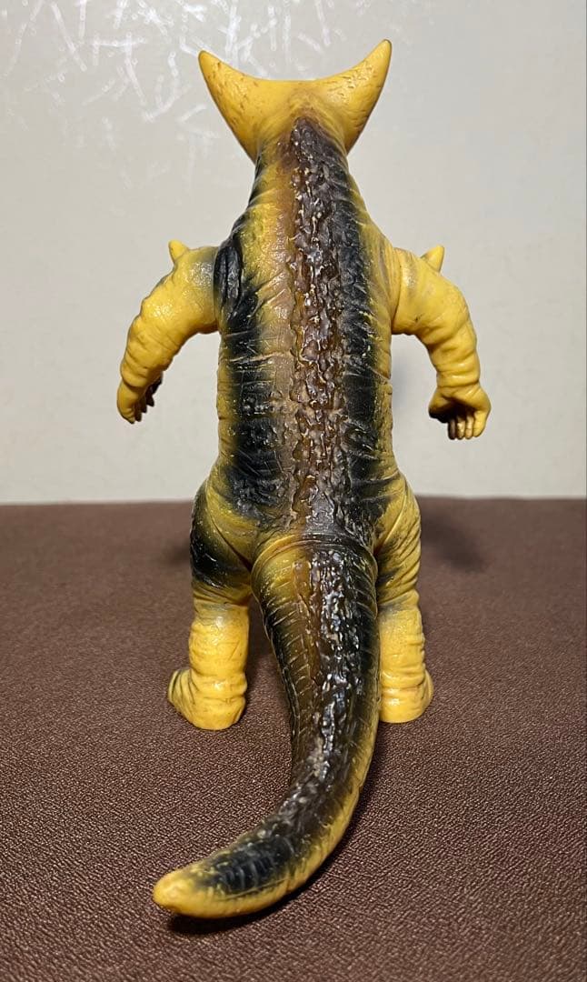 【当時物】 ゴモラ ソフビ ポピー製