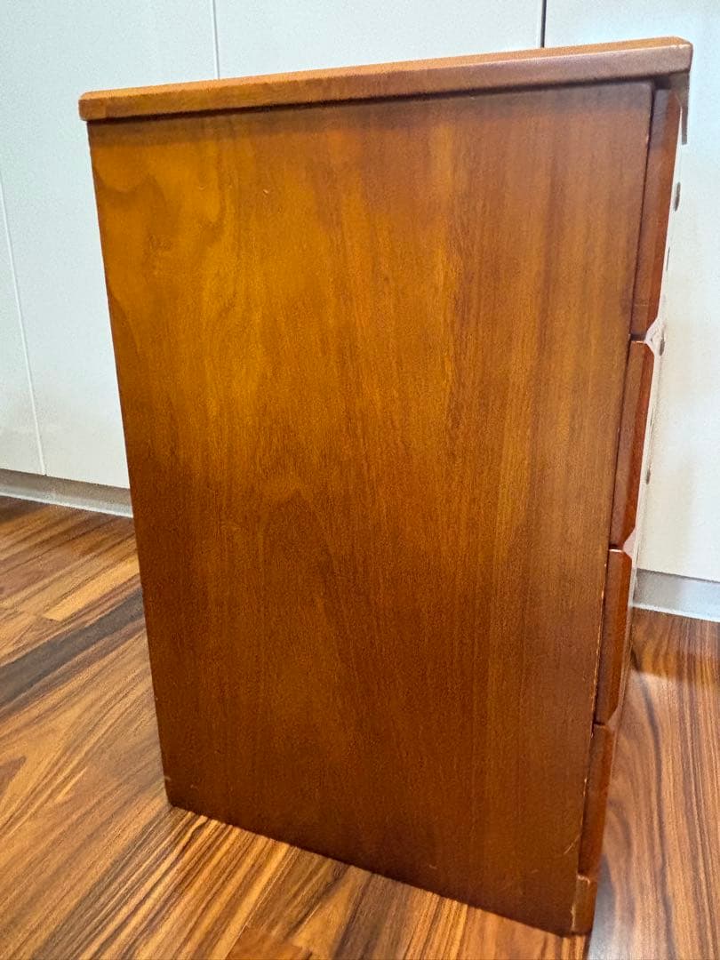 木製 4段袖机 キャスター付き 鍵付きチェスト 幅39cm ラッカー塗装