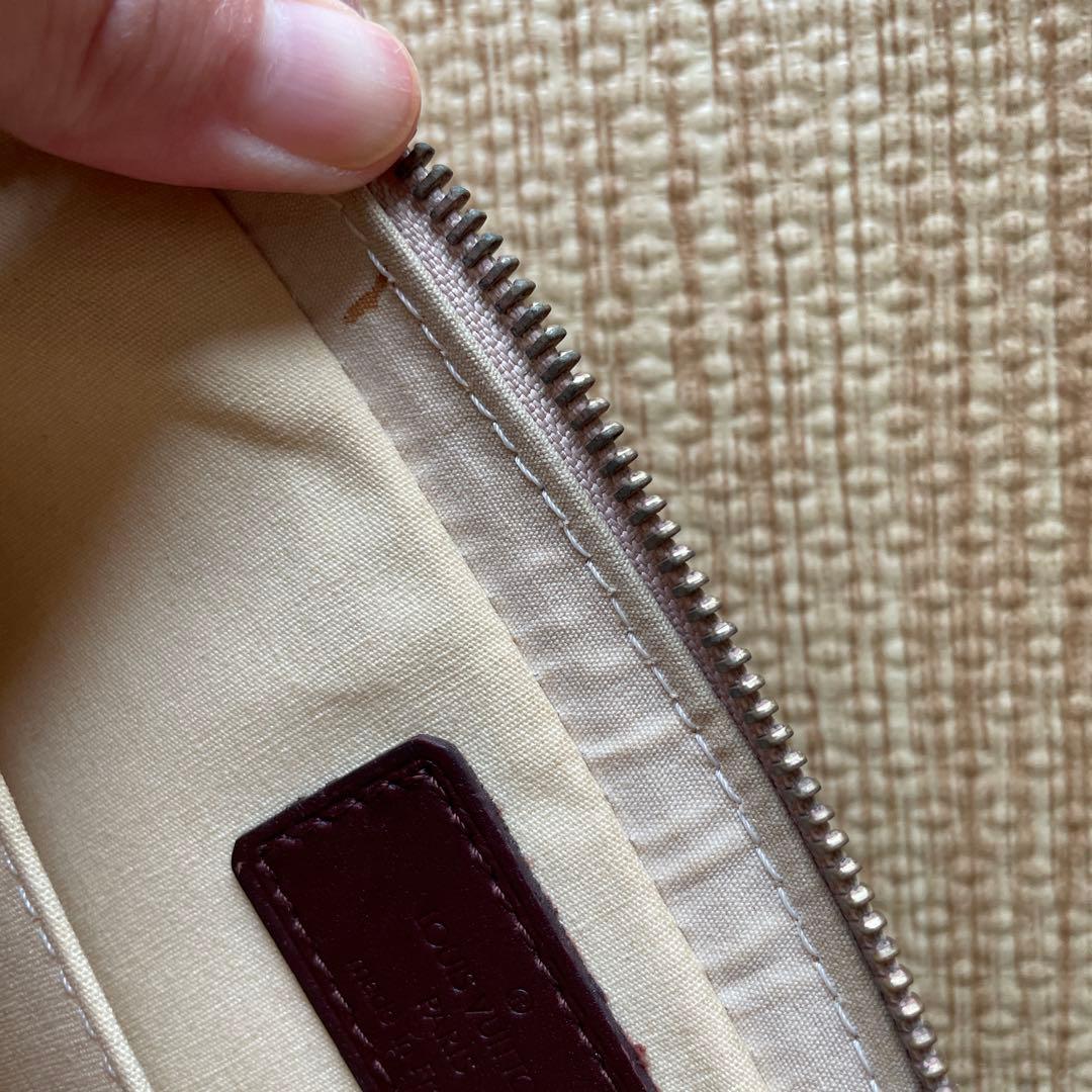 Louis Vuitton モノグラムミニ　ショルダーバッグ