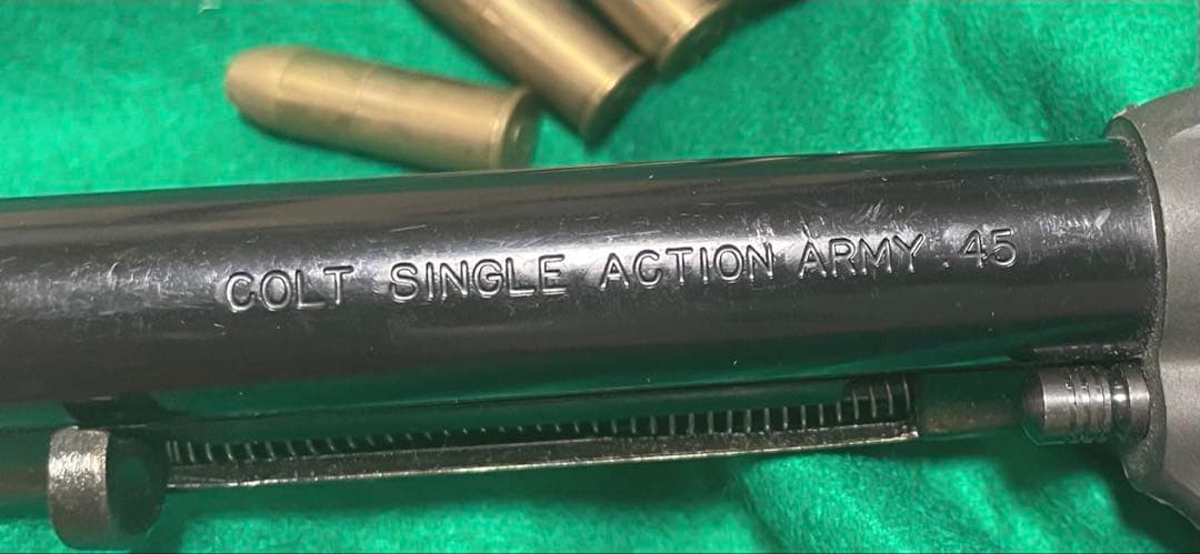 モデルガン　COLT SINGLE ACTION AREMYパール仕上グリップ