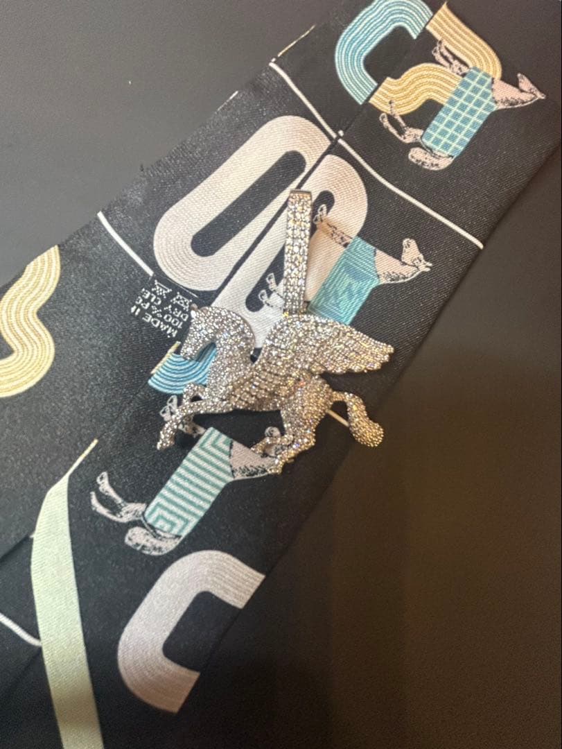 ￼ペガサスモチーフペンダントトップ　チャーム✖️スカーフ