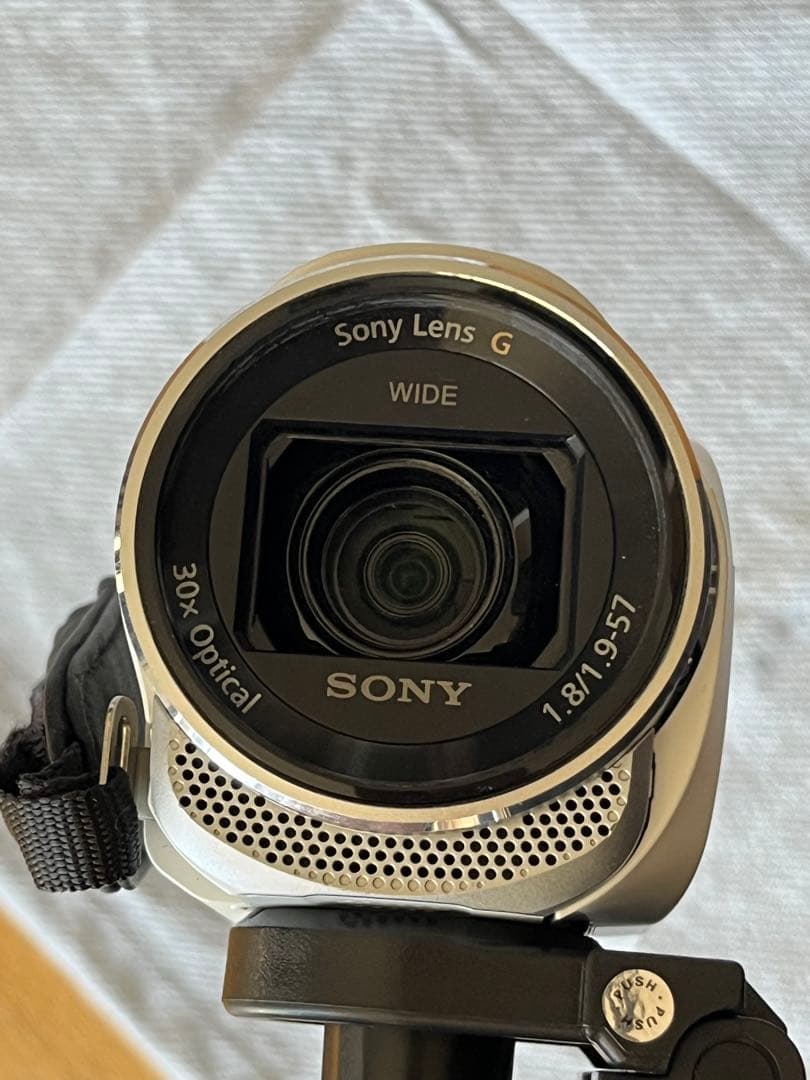 【中古品】SONY HDR-CX670 ビデオカメラ 本体＋おまけ