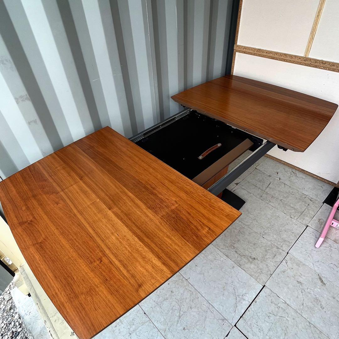 取付無料！ボーコンセプト ミラノ 北欧デンマーク モダン伸長式ダイニングテーブル