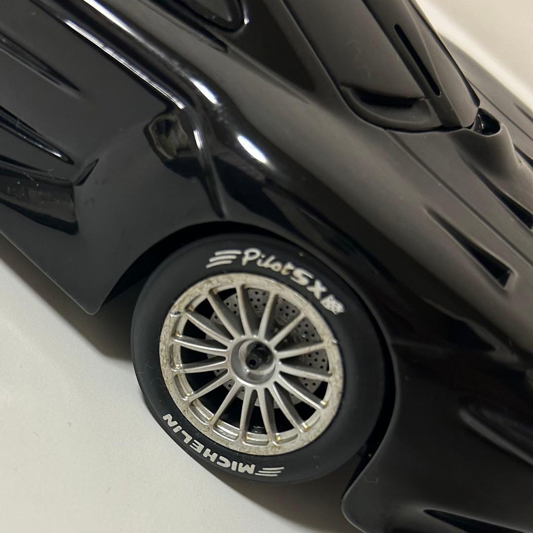 【美品】McLaren マクラーレン F1 GTR 1/18スケール UTモデル