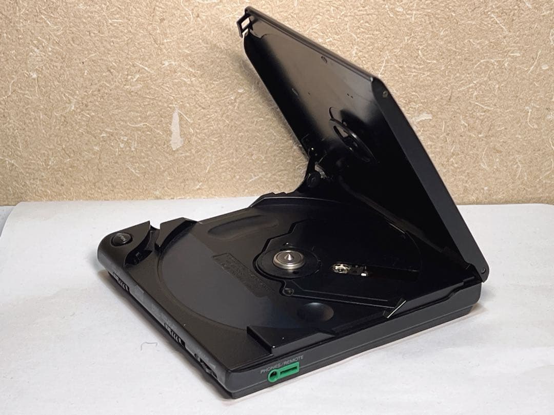 SONY Discman D-303 ソニー ディスクマン ジャンク品 SONY Discman