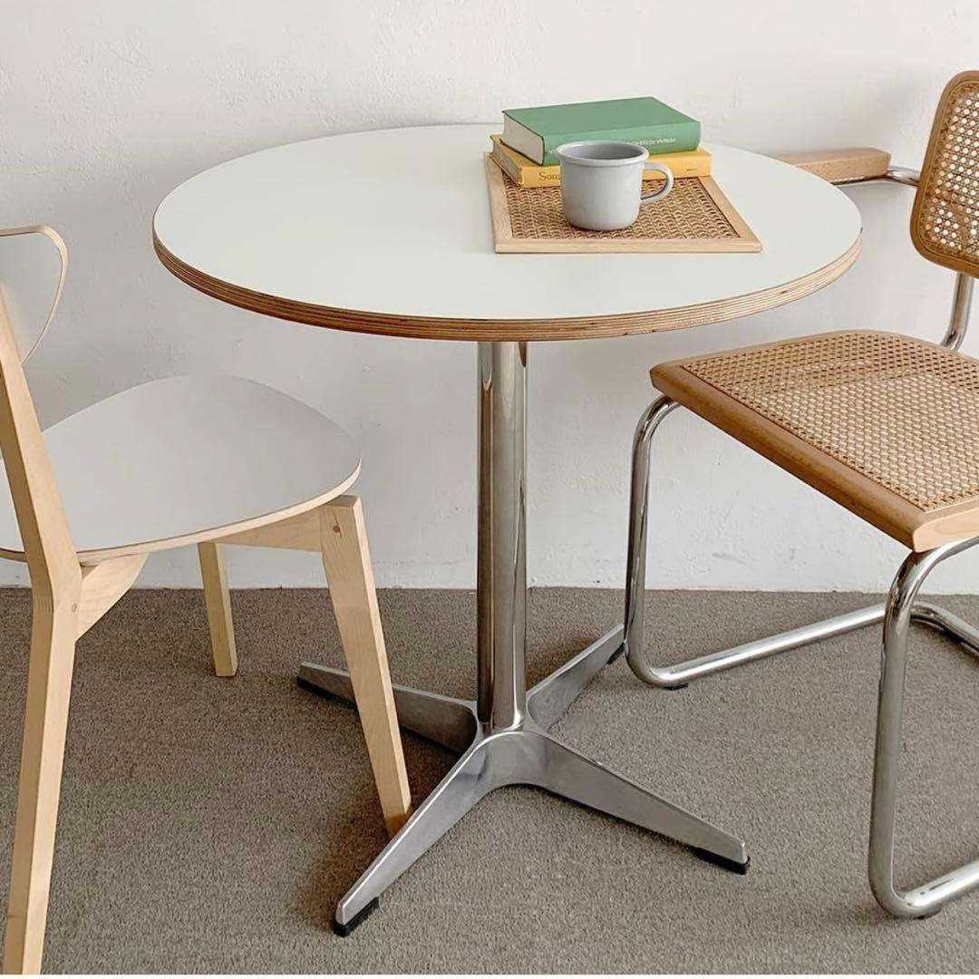 オグレ　ラウンドテーブル