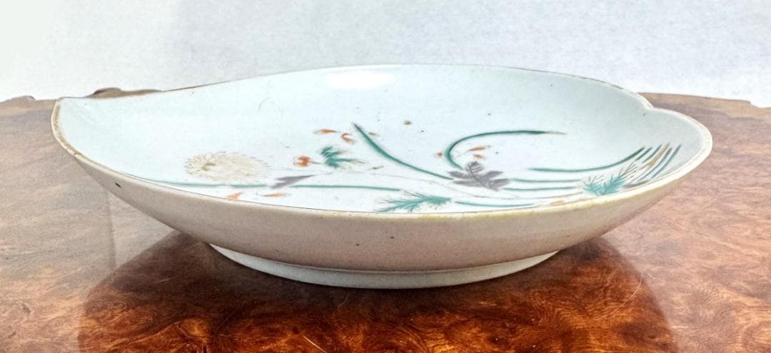 江戸時代 献上伊万里 寿桃型菊文中皿 古伊万里 古美術 ウブ品 WWTT417