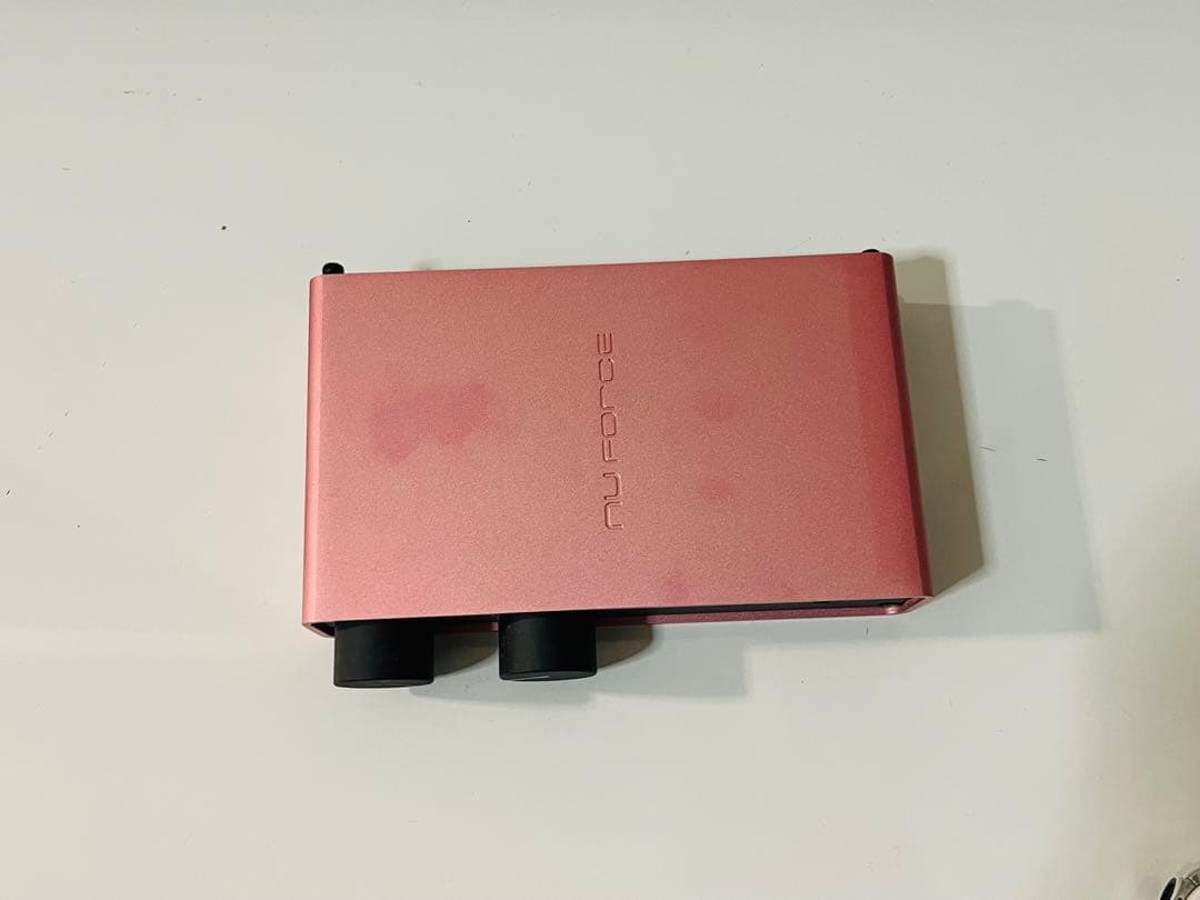 NuForce ギターエフェクター ピンク