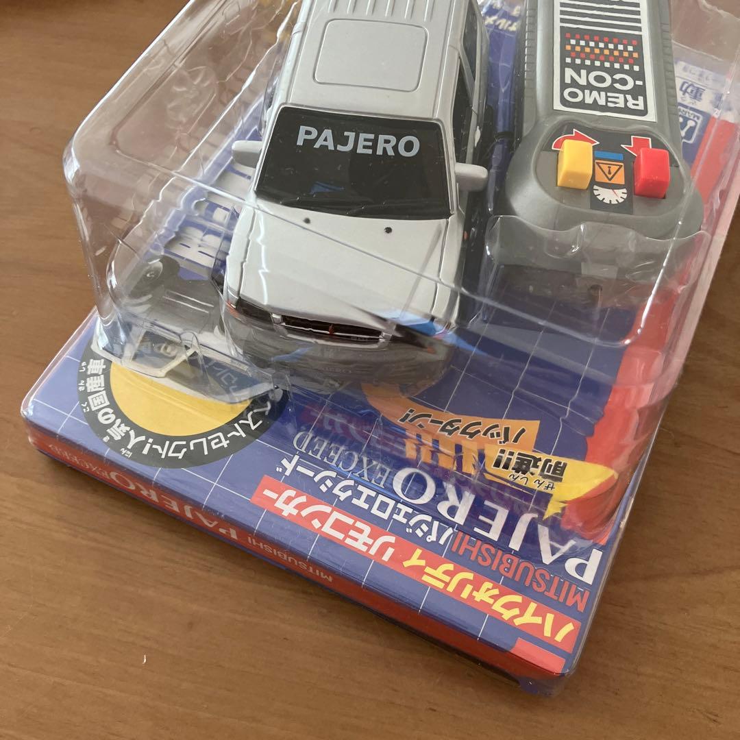 ②【新品未開封】三菱パジェロエクシード ラジコン シルバー リモコン