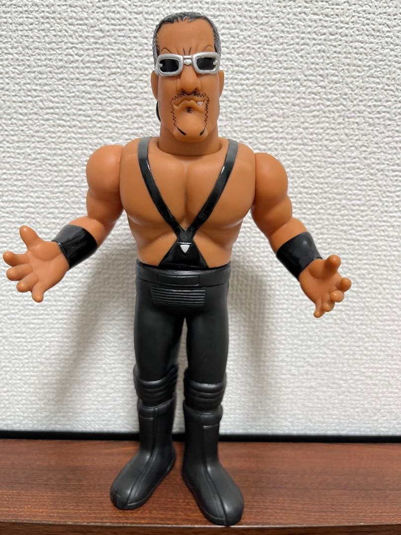 プロレスフィギュア 3体セット 猪木 武藤 蝶野 ビッグサイズ