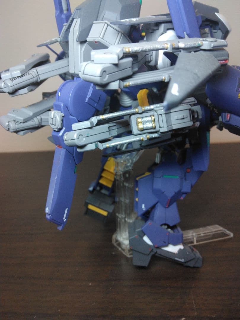 HGガンダムTR-1 ハイゼンスレイ・ラーⅡ全塗装完成品　改造品　　台座付