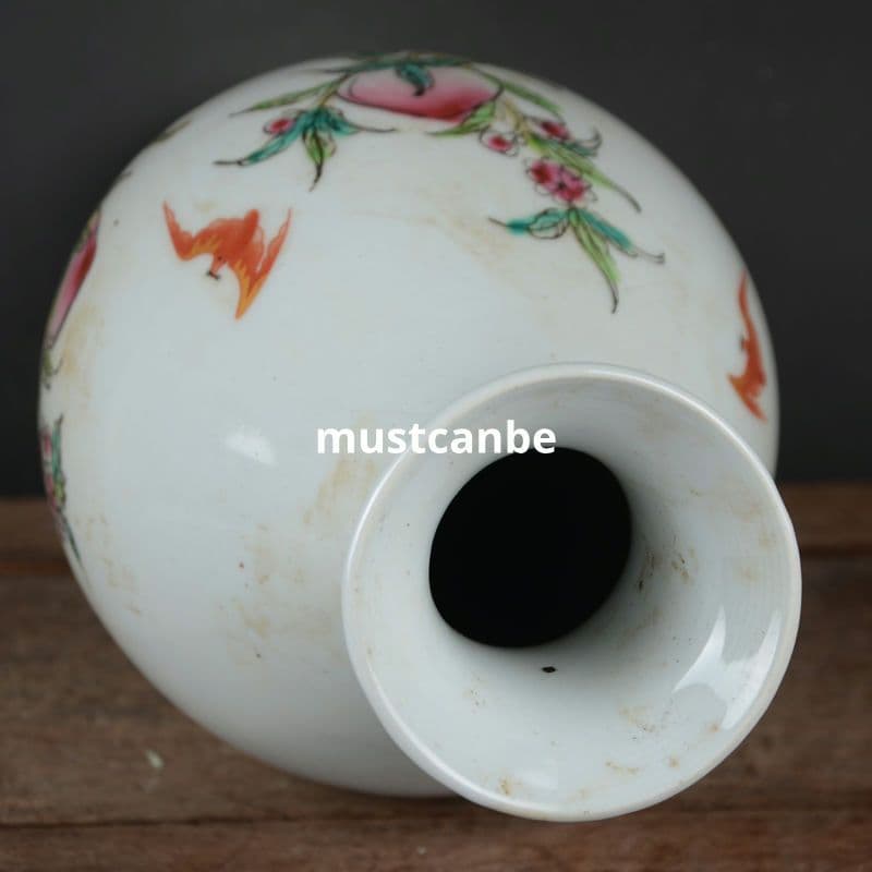 清乾隆粉彩九桃橄欖瓶花瓶 景徳鎮 陶磁器 装飾品 現代