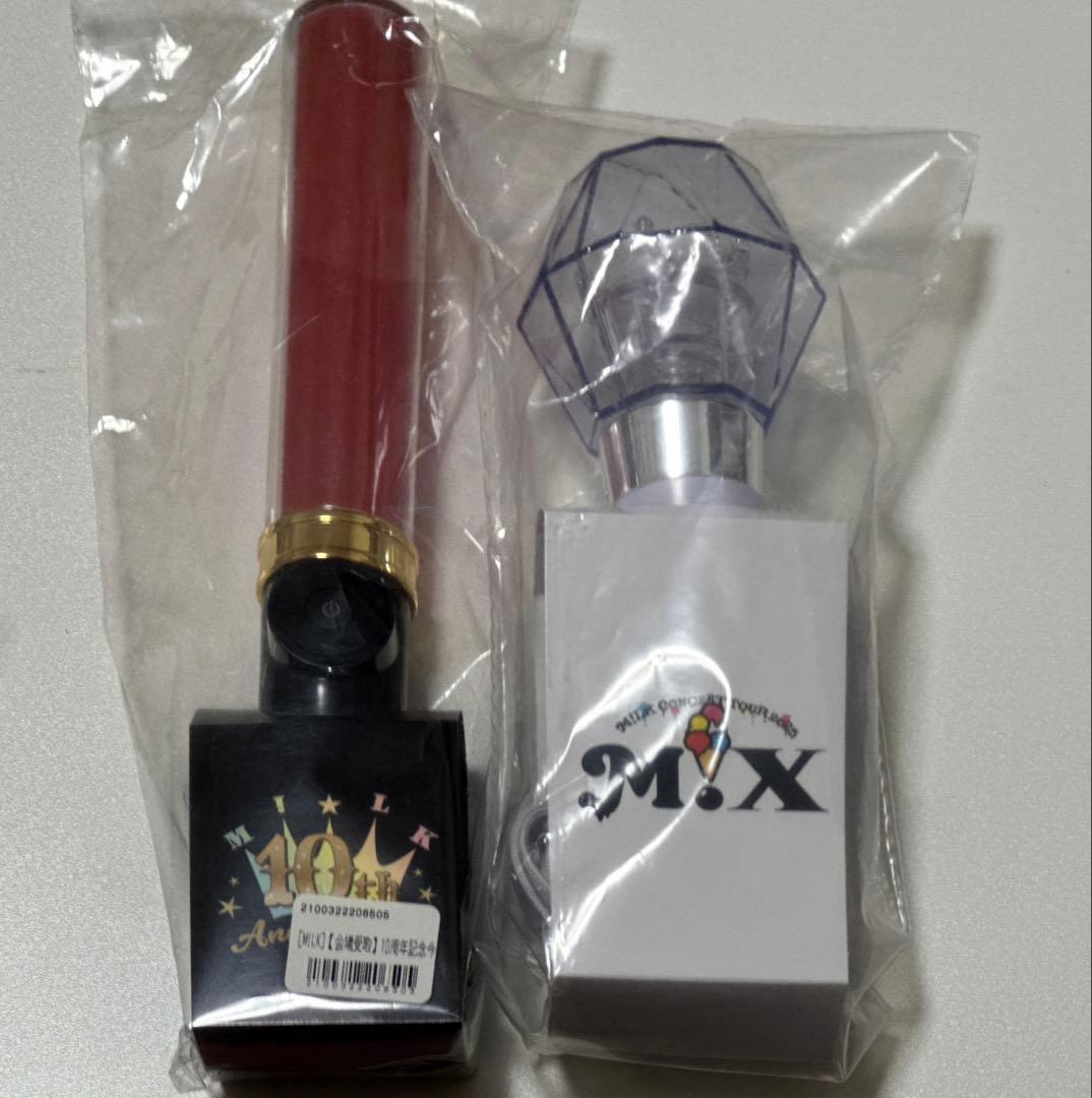 ゆゆ ページ 10周年ペンライト 🌸十周年記念グッズ🌸 「十周年記念ペンライト」は刀ミュ10周年を記念