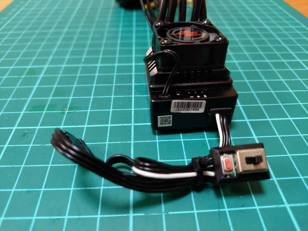 ★なみぞー★ヨコモ ブラシレスモーター 30.5T、ホビーウイング ESC