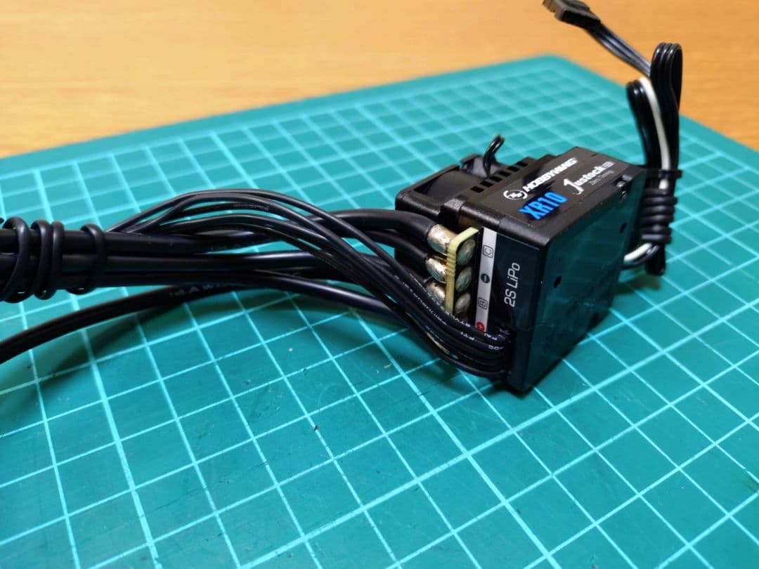 ★なみぞー★ヨコモ ブラシレスモーター 30.5T、ホビーウイング ESC