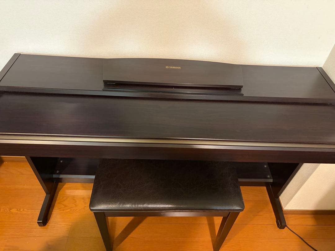 Yamaha 電子ピアノ 黒 椅子付き YDP 123 値下げ可能 コンパクトピアノ