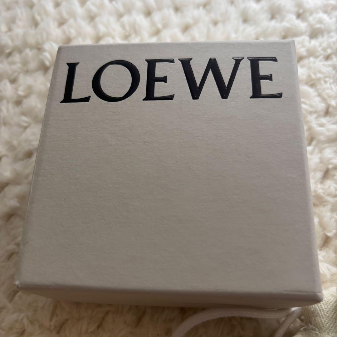 1度使用】LOEWE ゴールド リボンブローチ