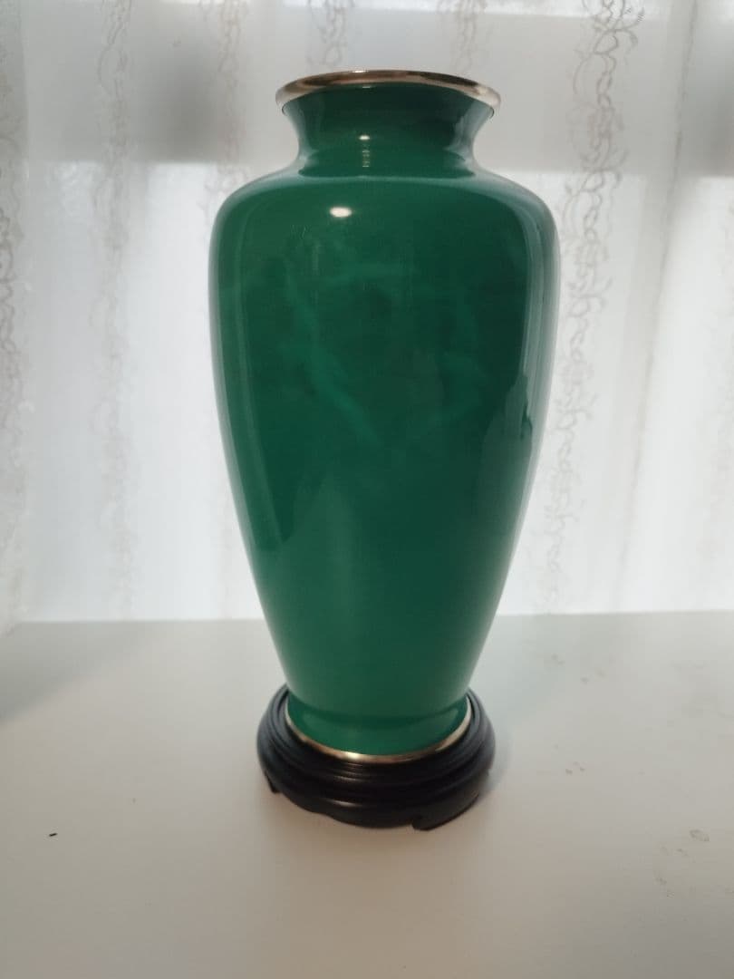 希少】七宝焼 翡翠 花瓶 鶴 共箱 台座付き 美品