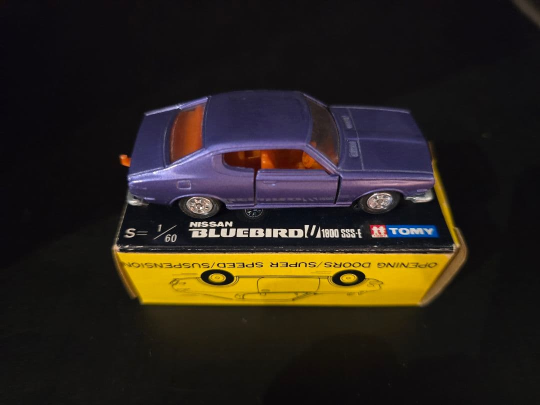 トミカ 62-1-2 ニッサン ブルーバード けん引 1Eホイール 日本製