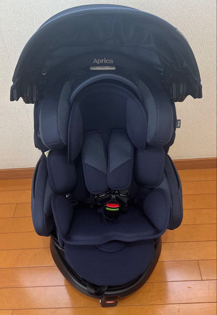 美品！24年チャイルドシート　アップリカ フラディア グロウ エバー プレミアム