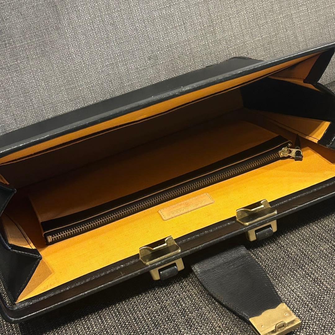 レザー ビジネスブリーフケース 黒
