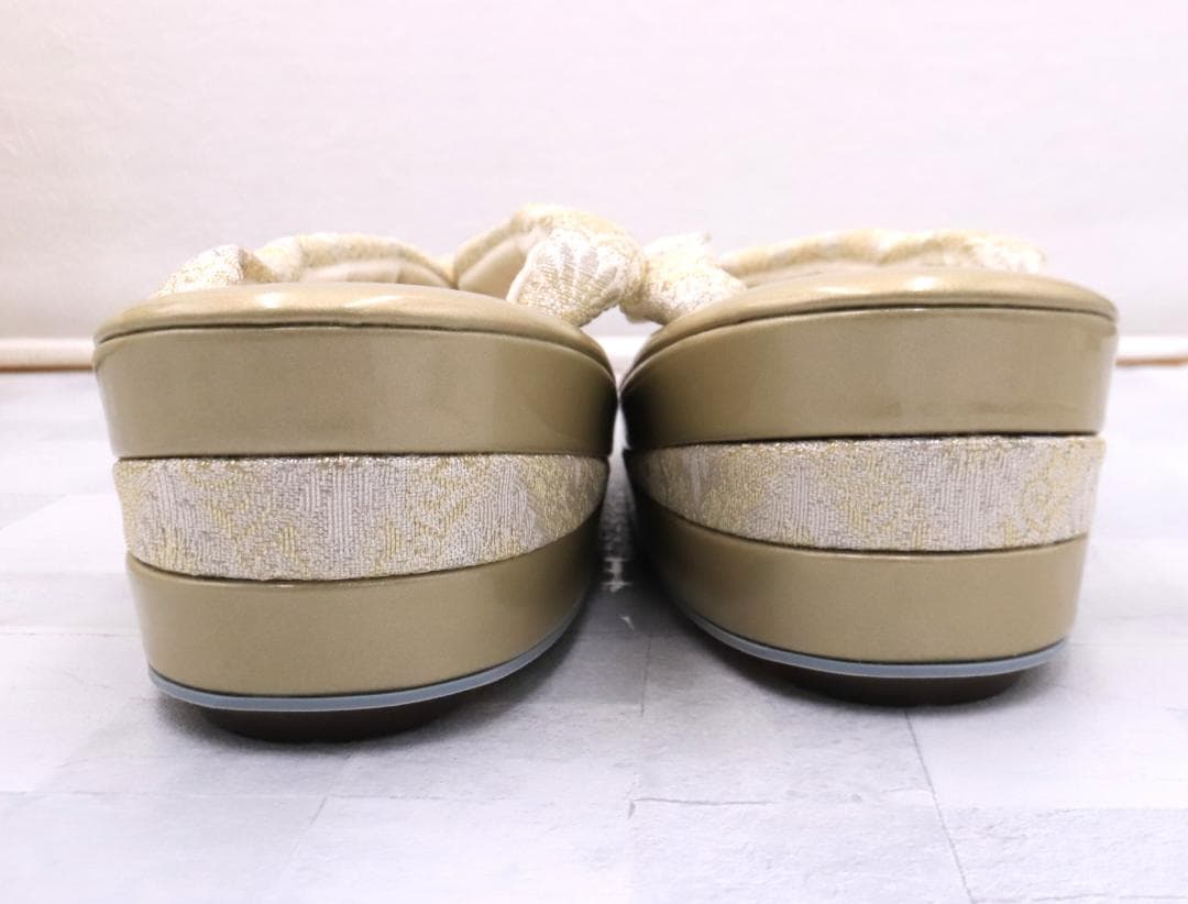 ◇未使用 和装バッグ 草履セット ゴールド系カラー 着物 小物