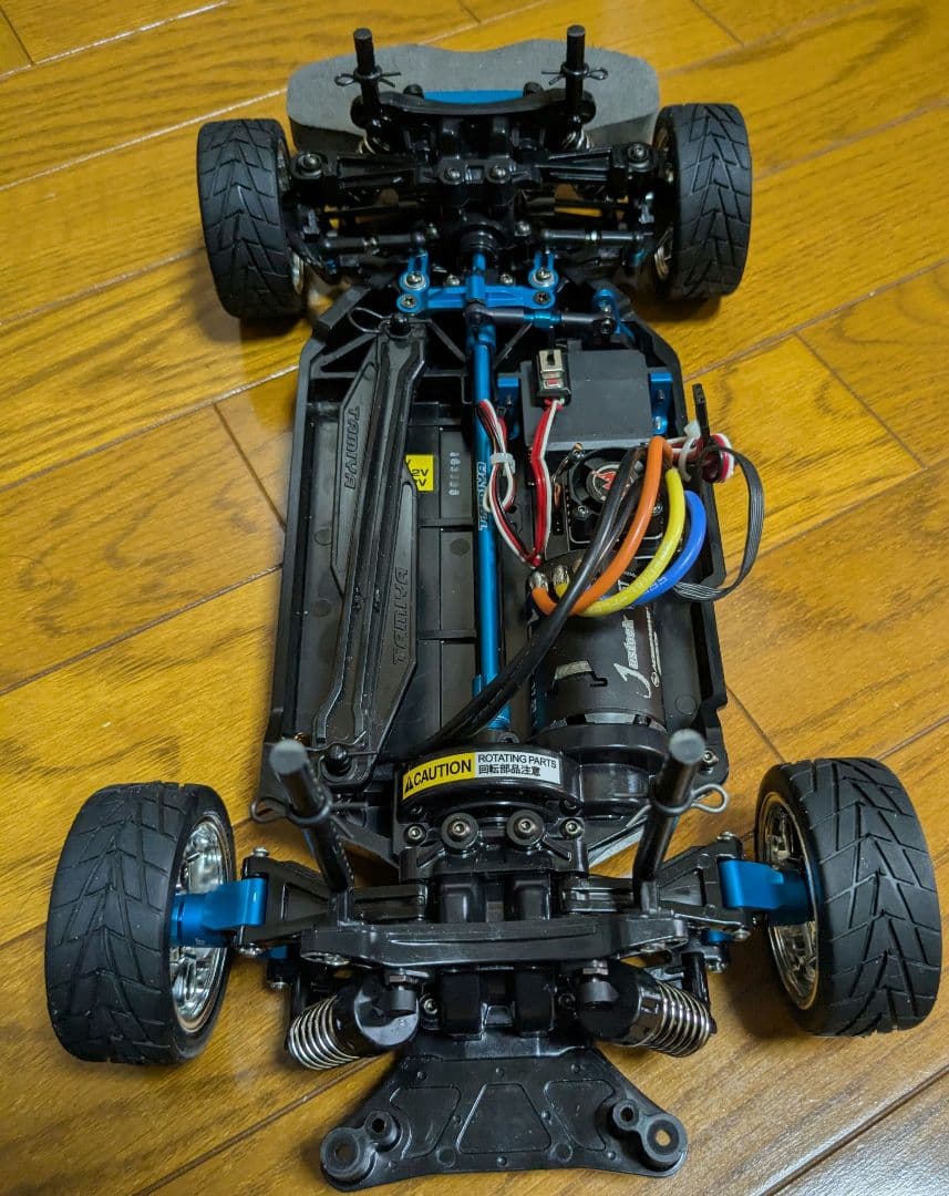 タミヤ　ポルシェボディ　TT-02　ホビーウイングESC ブラシレスモーター