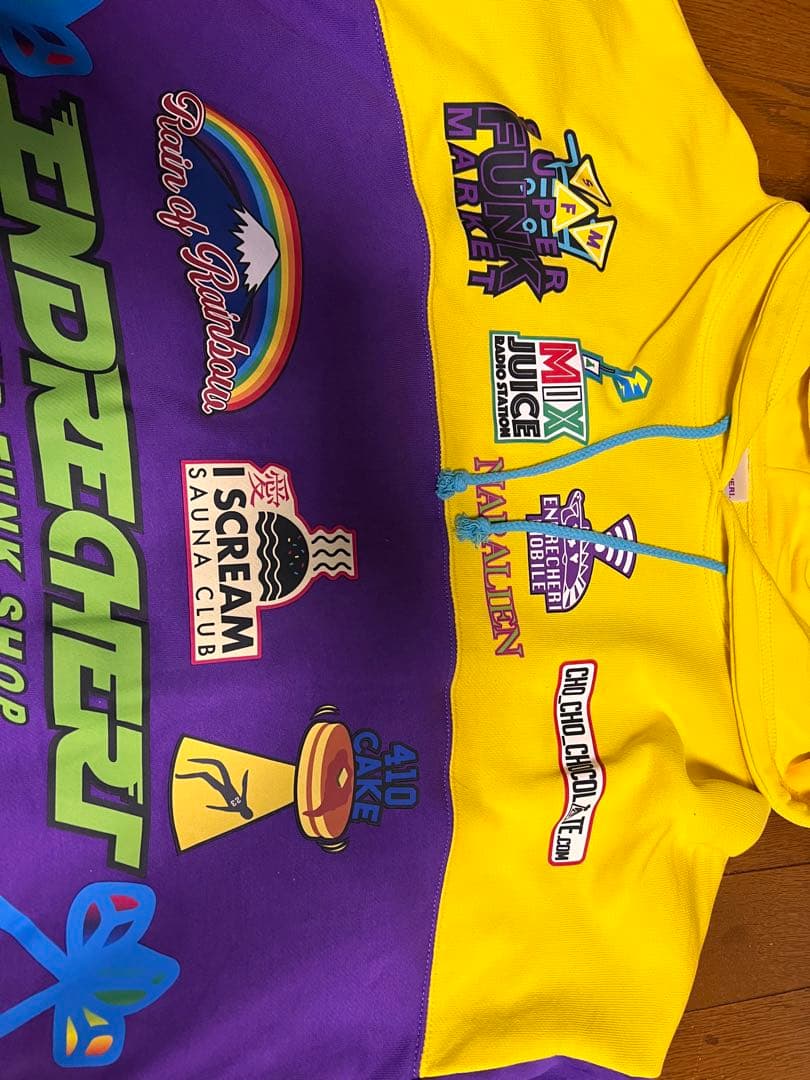 ENDRECHERI エンドリケリー 堂本剛パープル×イエローフーディー