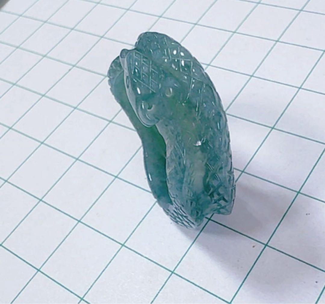 R2-01023天然本翡翠《本物保証》 藍水翡翠 ヘビちゃん指輪約21～22号