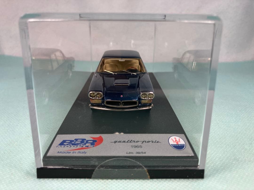 ＢＢＲ　マセラティ　クアトロポルテ　１９６５年　ダークブルー