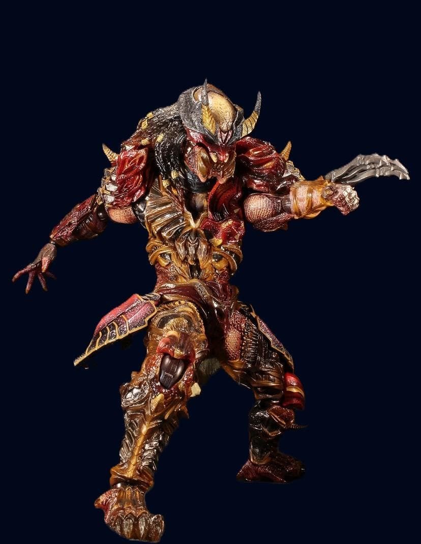 中古 PREDATOR VARIANT PLAY ARTS改 プレデター
