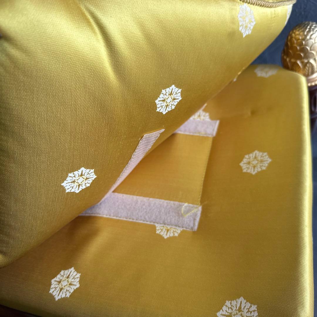 びっくりな瞬間的お値下げ❣️シノワズリなチェア　腰掛けに　スツール