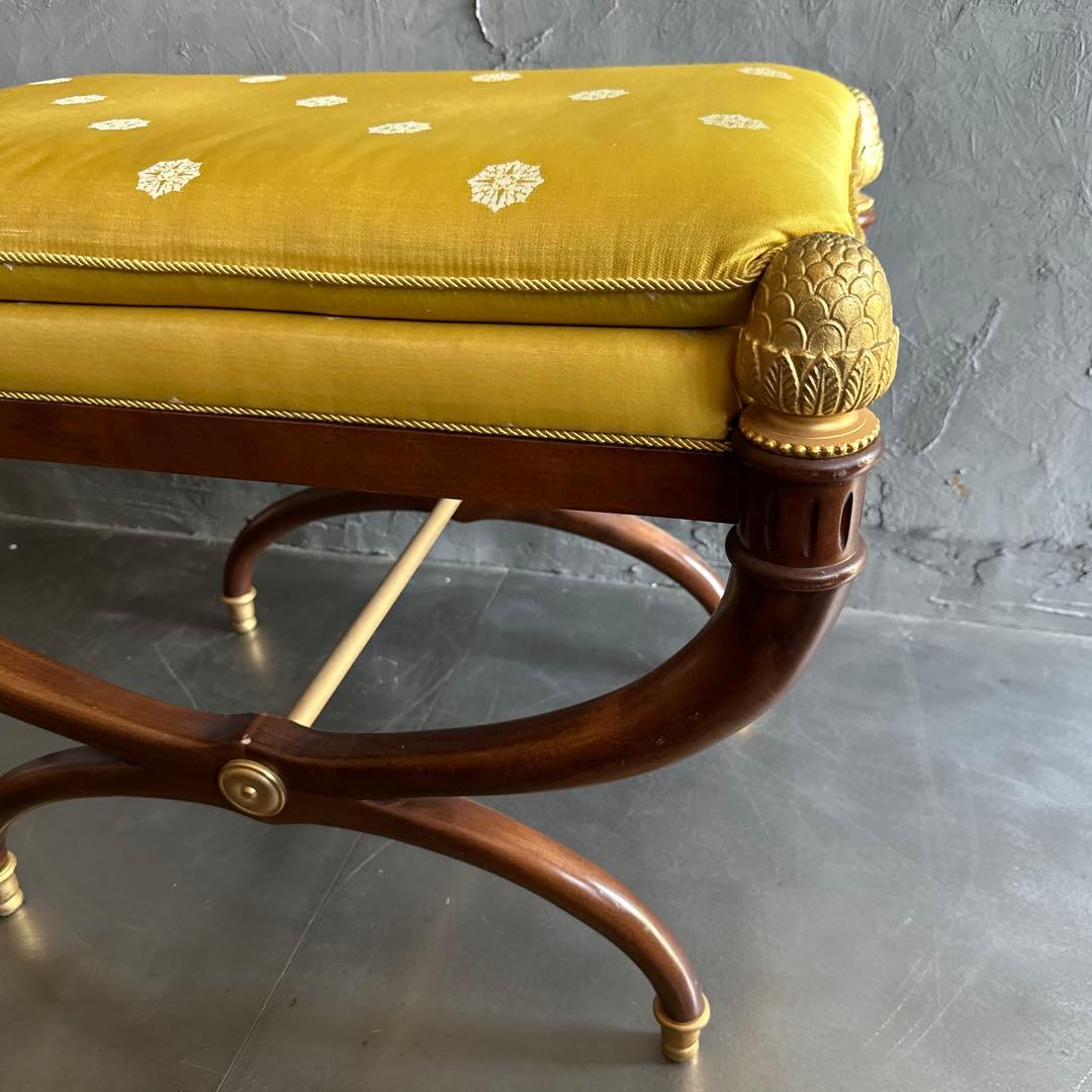 びっくりな瞬間的お値下げ❣️シノワズリなチェア　腰掛けに　スツール