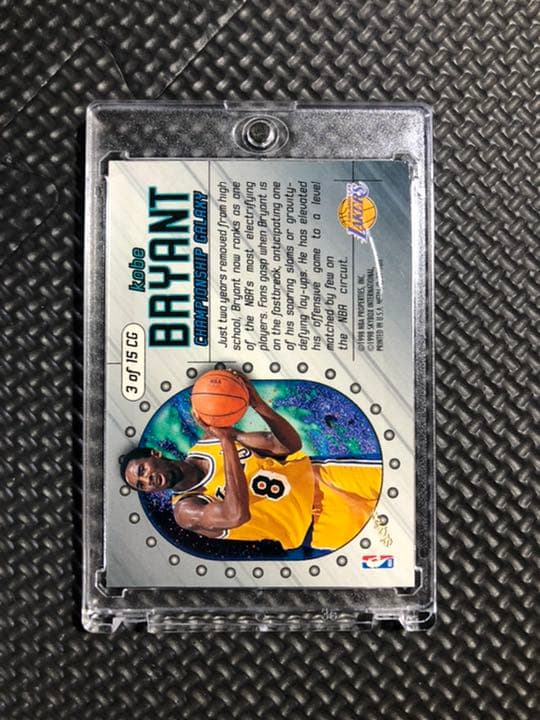 Kobe Brand. L UNIVERSE.GALAXY❣️