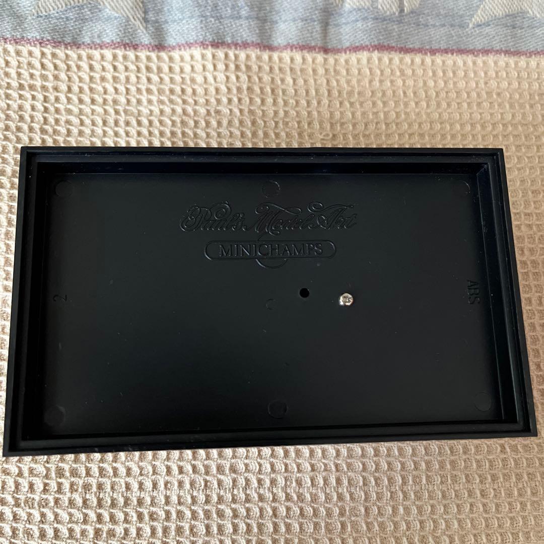 ミニチャンプス製　MP4/9プジョー　ミカハッキネン