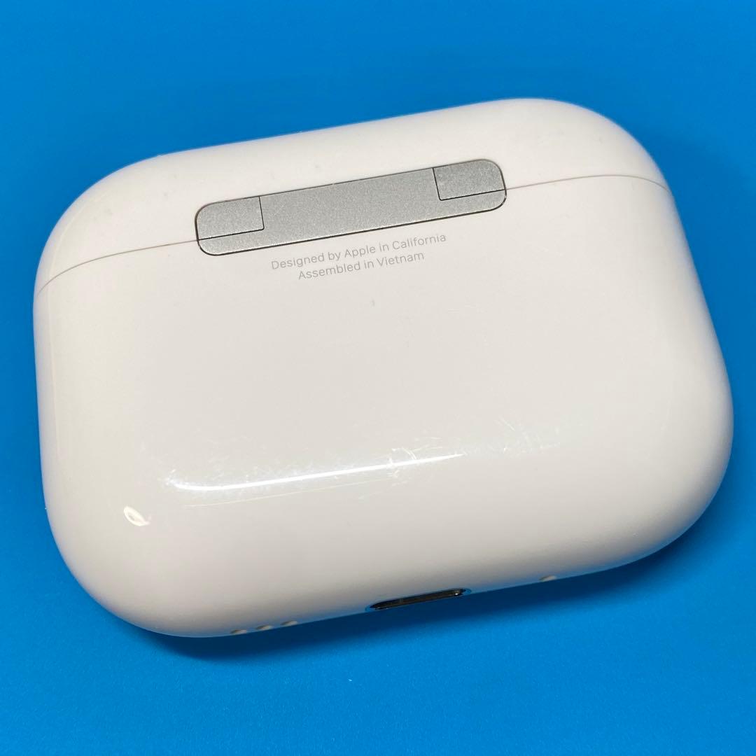 AirPods Pro 第3世代充電ケースのみ - メルカリ