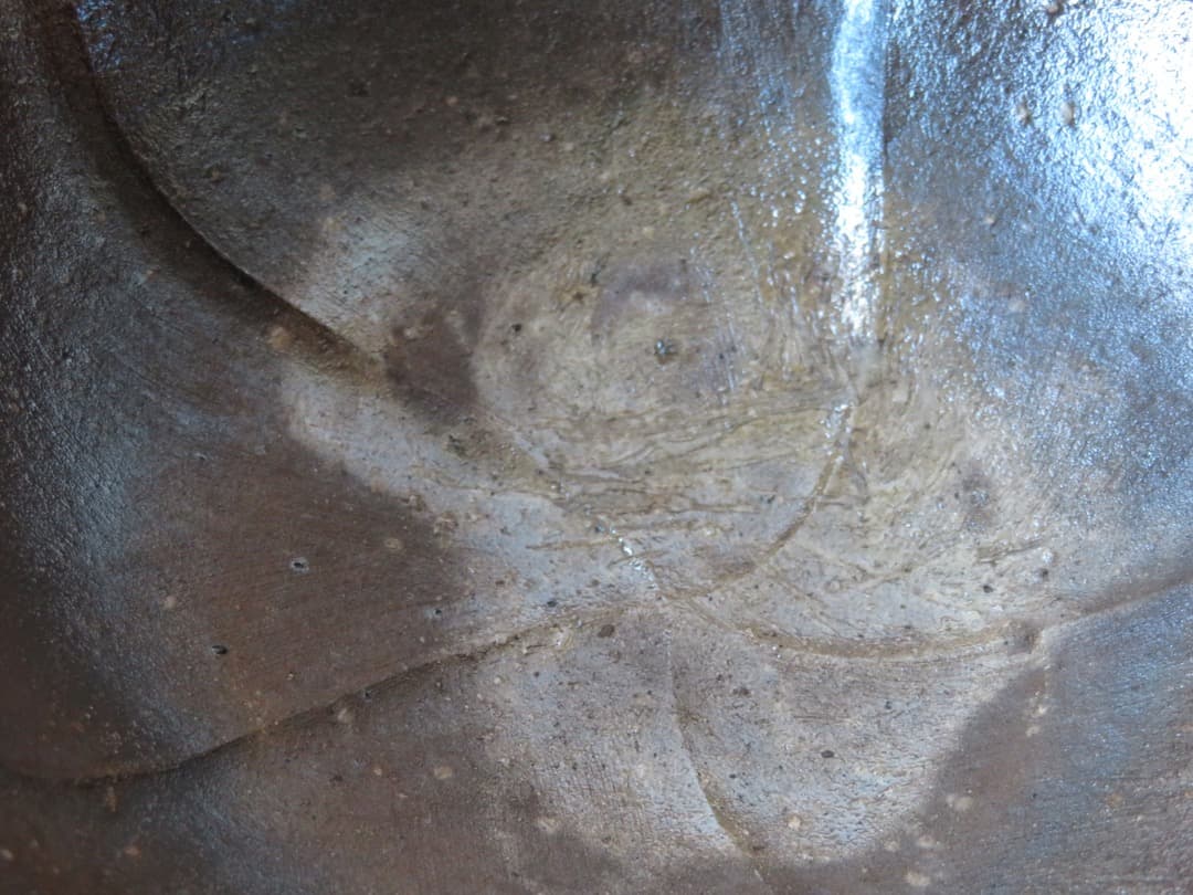 【値下中】青娥窯　松元洋一作10　『南蛮銀彩火襷輪花菓子鉢』　穴窯焼成