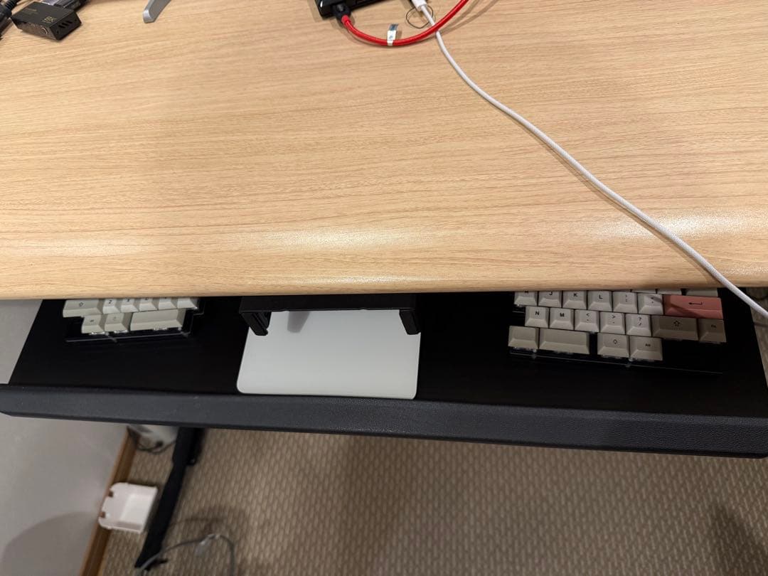 オカムラ 幅155×奥行77.5cm 電動昇降デスクSwift スイフト