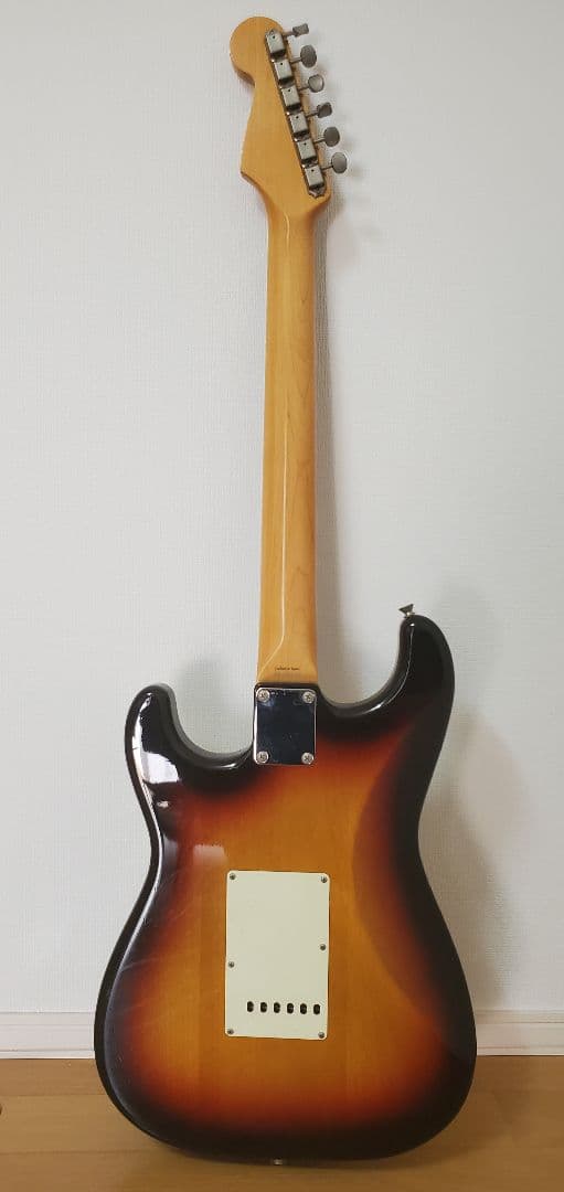 fender japan ストラトキャスター ソフトケース付き