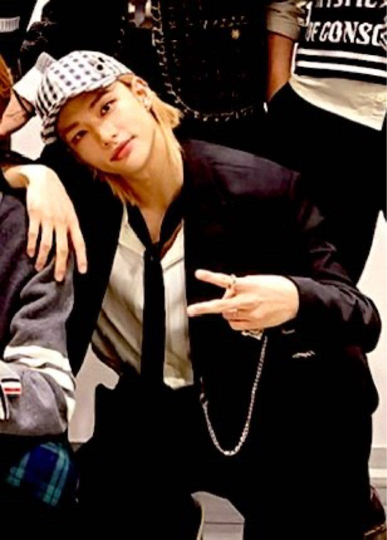 straykids ヒョンジン 直筆サイン入り チェキ ポラ スキズ