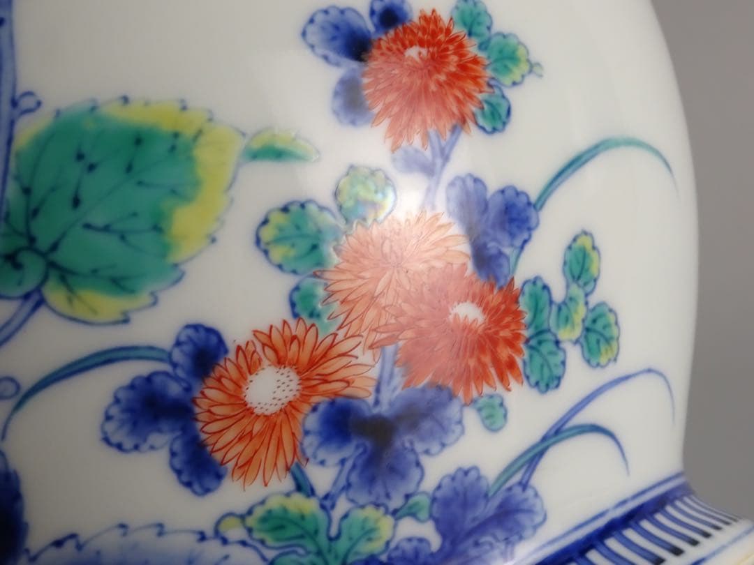 名工 十二代 今泉今右衛門 秀逸作 色鍋島 芙蓉文 花瓶 地