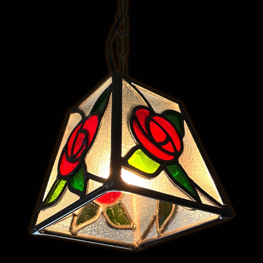 鸛《美品》アンティーク雑貨 昭和レトロ ステンドグラス 薔薇 ペンダントライト