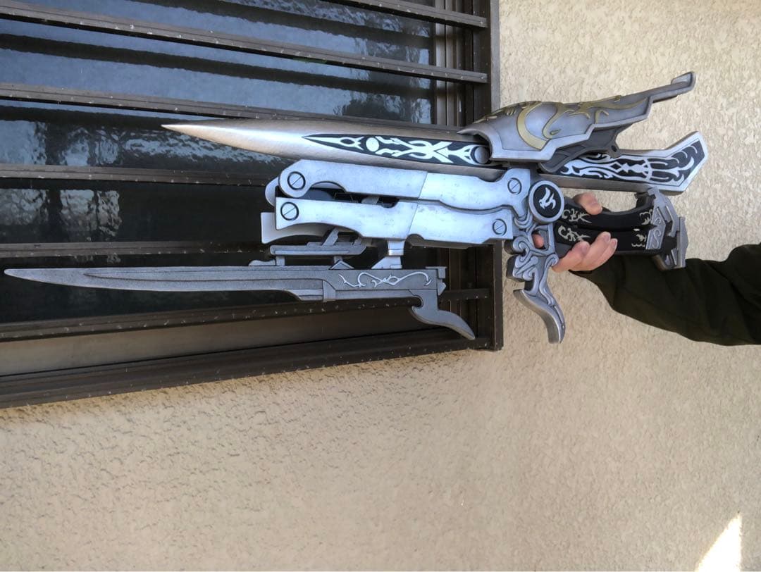 FF13 デュアルウェポン　オーバーチェア　手作り