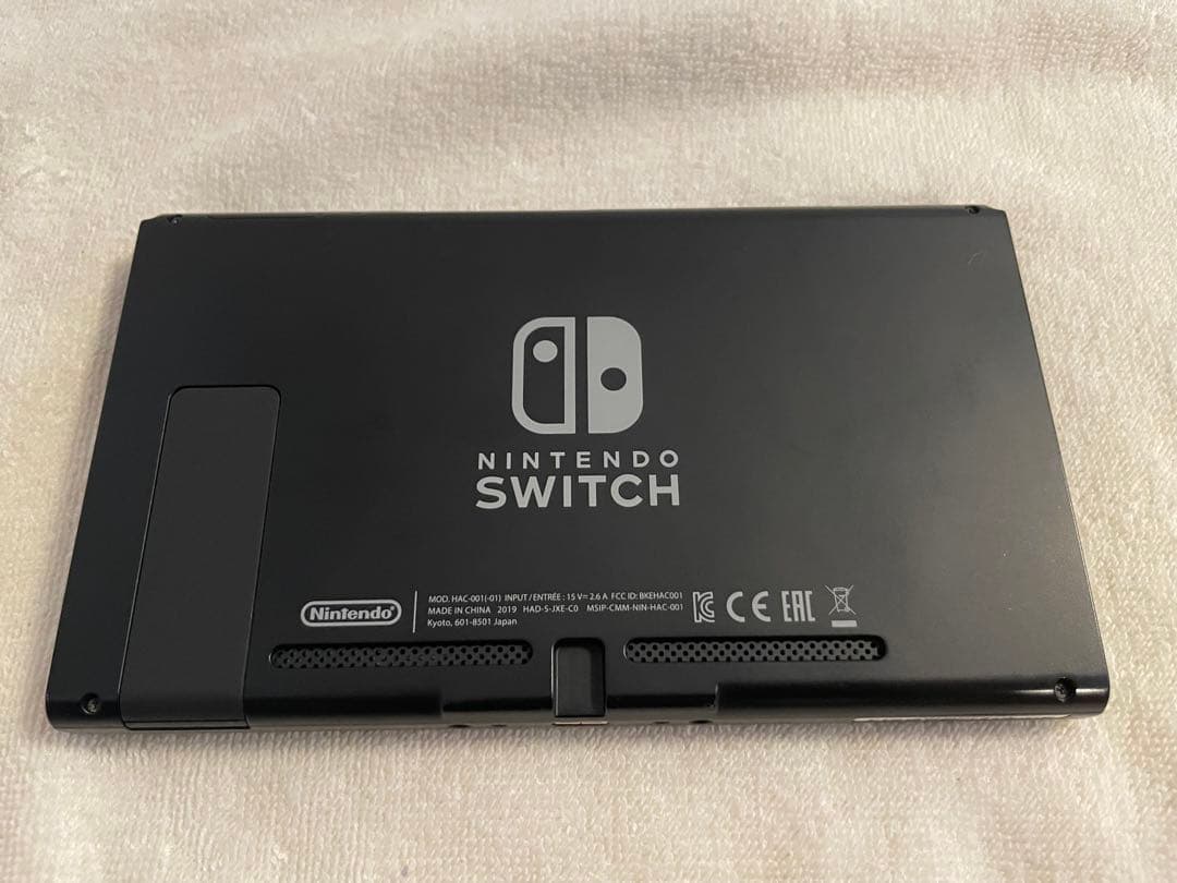 Nintendo Switch 本体 マリオカート8&SDカード付き