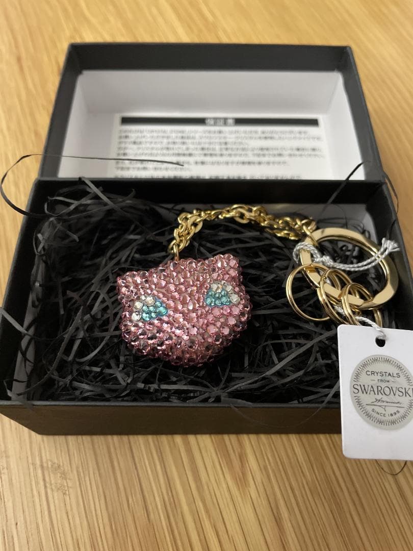 【新品】バッグチャーム CRYSTAL STONE ミュウ フェイス　ポケモン