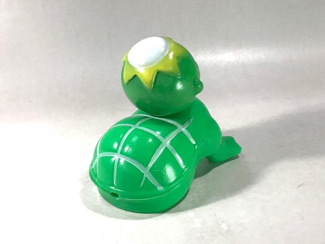 昭和レトロ ハイハイ 河童 赤ちゃん 人形 妖怪 お化け 駄玩具 ソフビ 黄緑