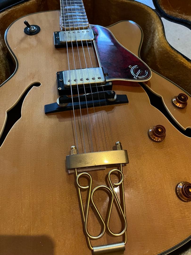 ジ*ー様 Epiphone Joe Pass フルアコ ナチュラル ハードケース