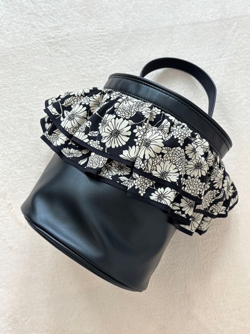 セツコサジテール　setsuko sagittaire 組曲　バッグ